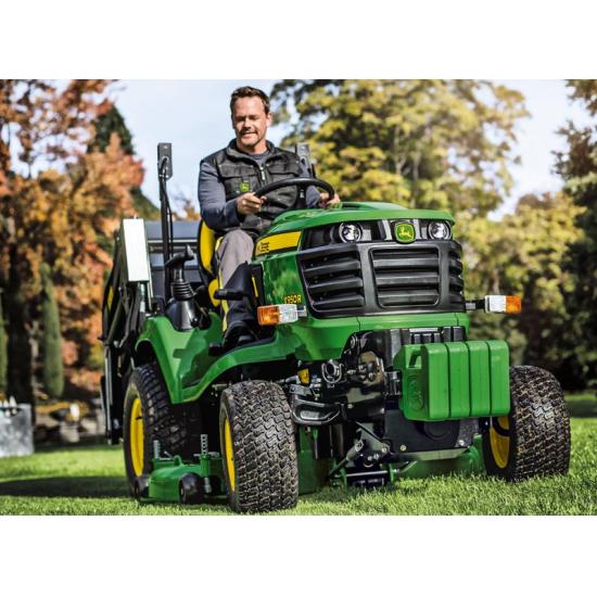 John Deere X950R with 48” cut Low dump collector