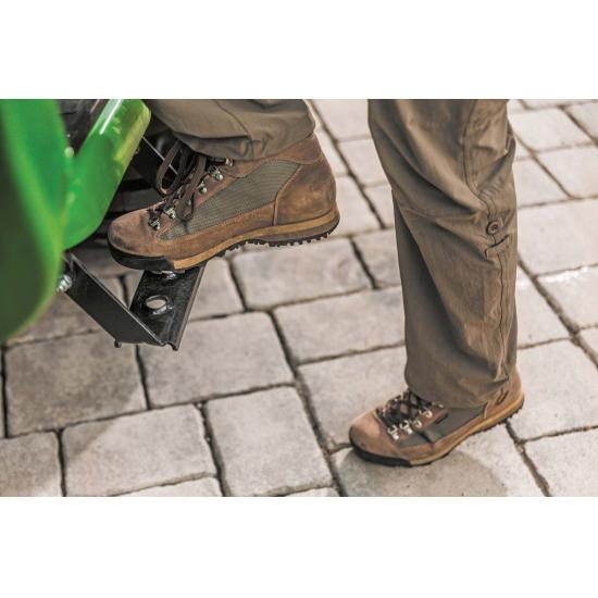 John Deere 3038R