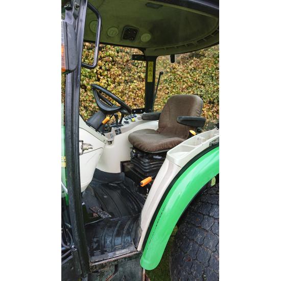 John Deere 4520