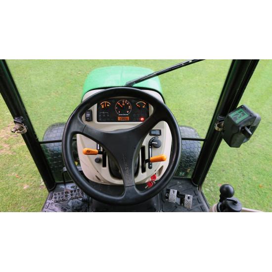 John Deere 4520