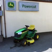 John Deere X125
