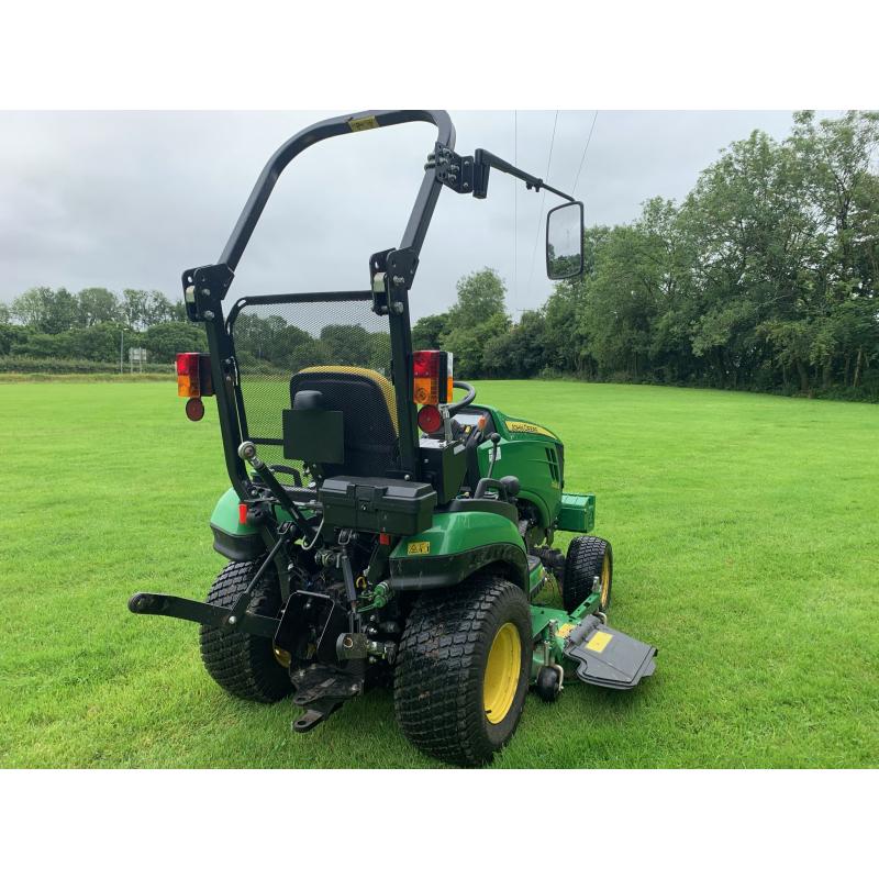 John Deere 1026R