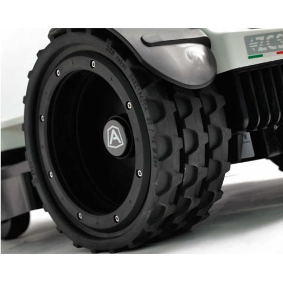 AMBROGIO 4.36 ELITE 4WD Robotic Mower <6000m2