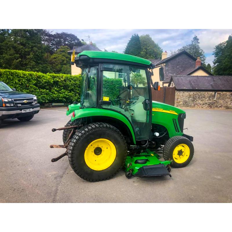 John Deere 3720