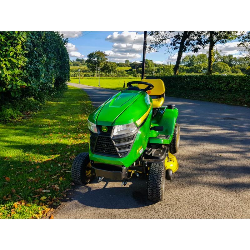 Used John Deere x350  - 2021