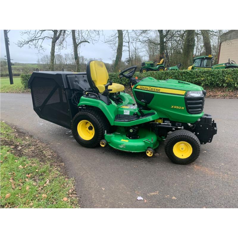 John Deere X950R - Used 2014