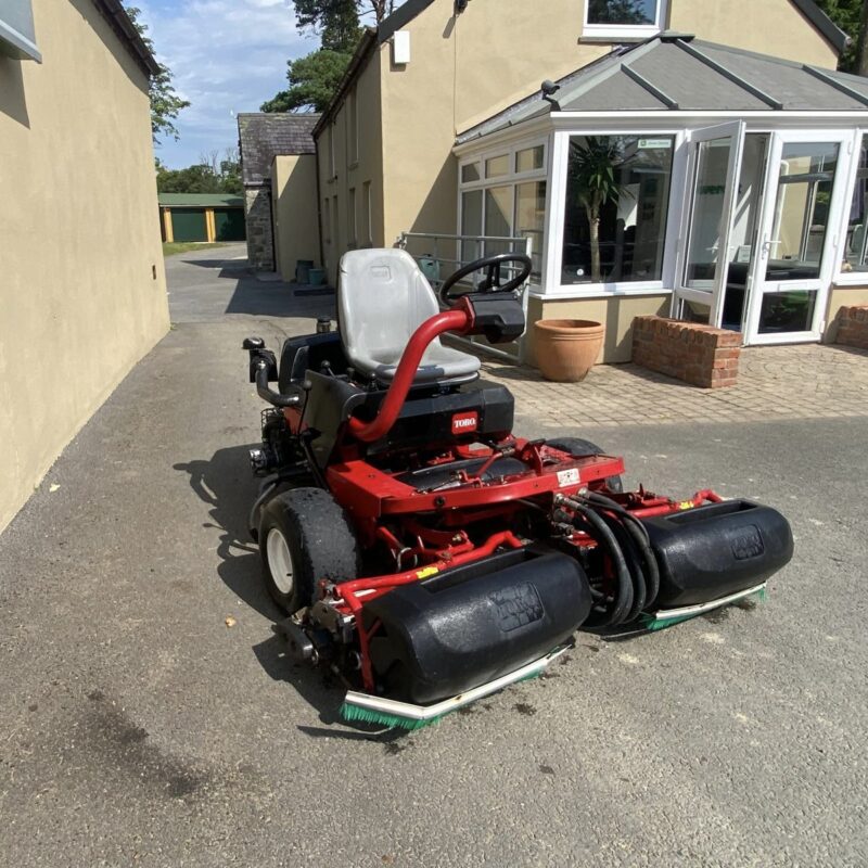 Used Toro 3250D