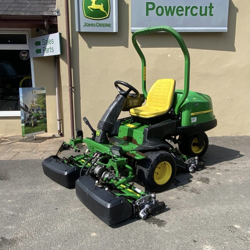 Used John Deere 2500E-Hybrid Diesel Electric Greens Mower.