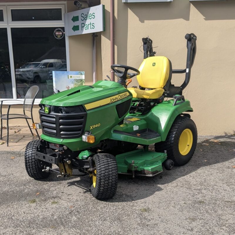 Used John Deere X940