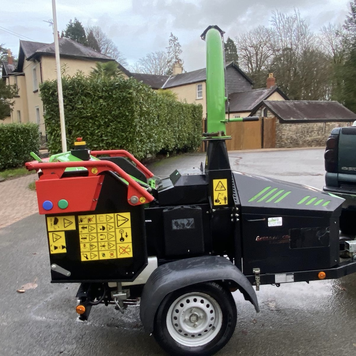 Used GreenMech EVO165P Chipper